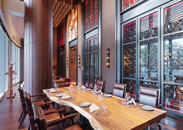 广州保利洲际酒店(入住赠送Spa礼券，单人200，双人500)